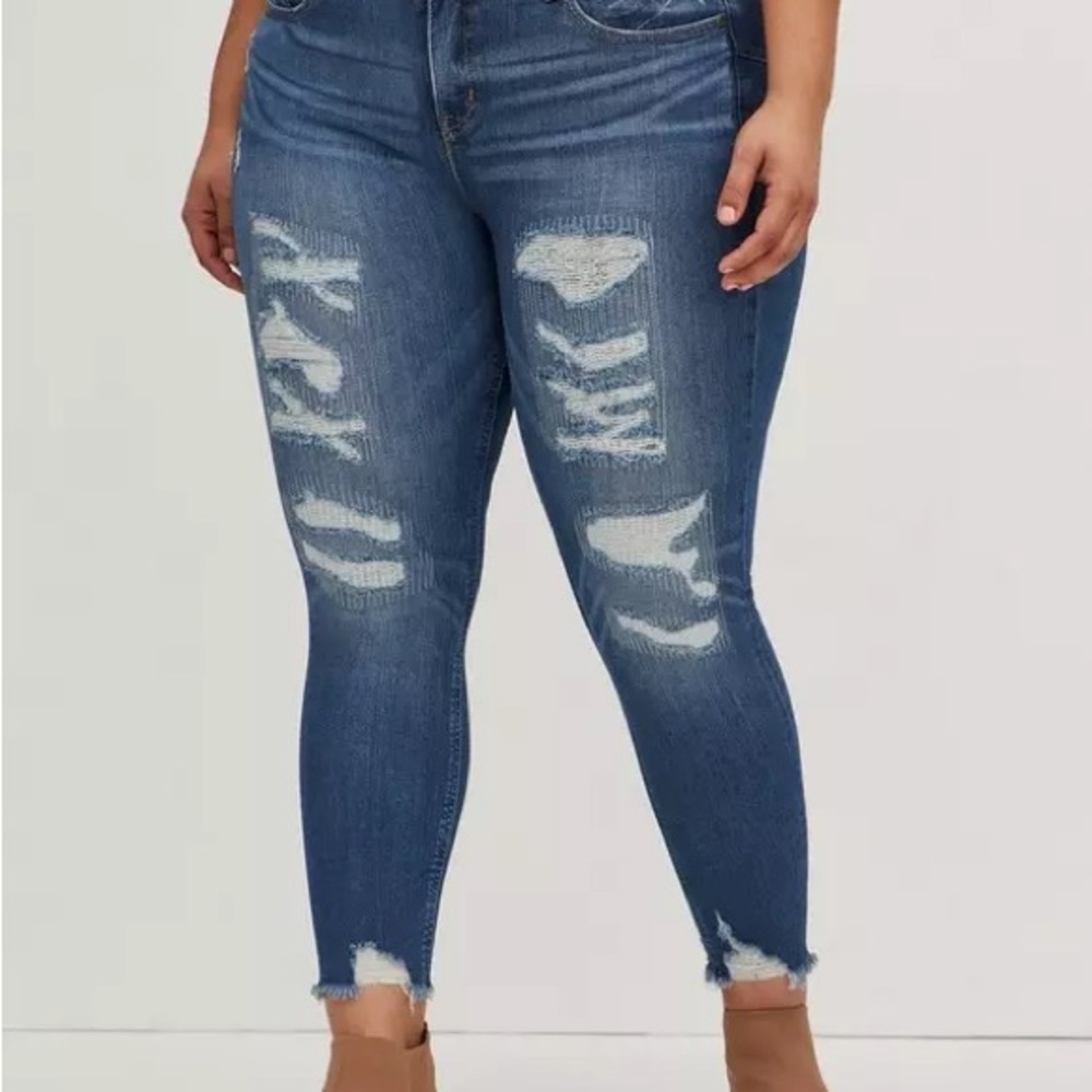 Torrid Women's Distressed Blue Skinny Jeans 22 Tall